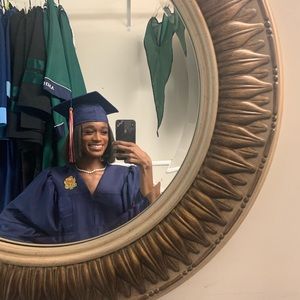 Meet your Posher, Jamasha